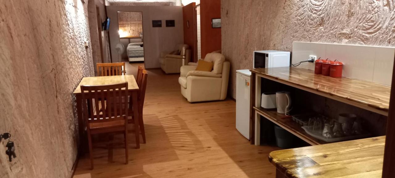 Venushill B+B Coober Pedy Εξωτερικό φωτογραφία